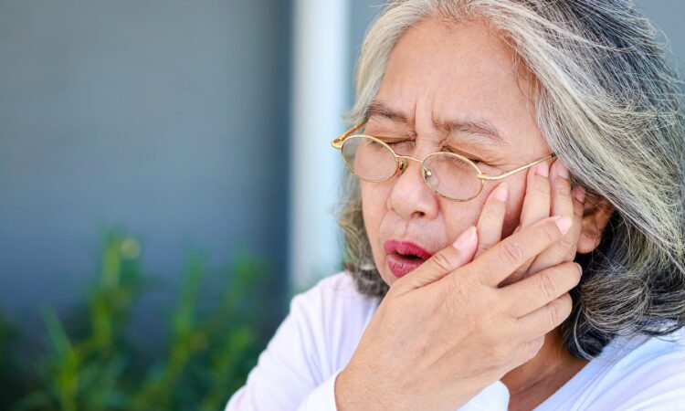 Dentists are well-equipped to diagnose jaw disorders and offer a range of TMJ treatment options tailored to the nature of your condition.